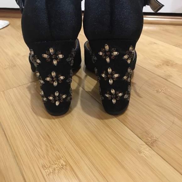 Block heels, black velvet, embellished - Picture 3 of 4